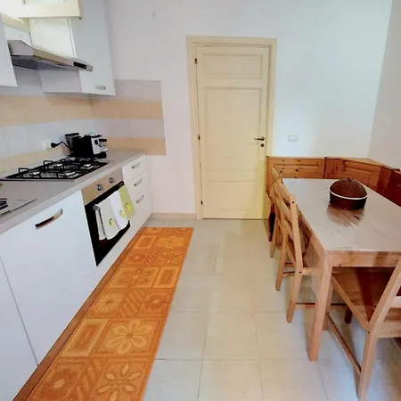 Conny's Little House * بوزالو
